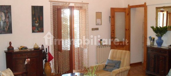 Дом с 3 спальнями в Монополи, Италия № 371118 21