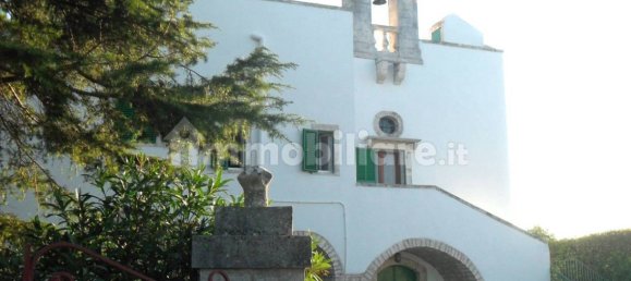 Дом с 3 спальнями в Монополи, Италия № 371118 4