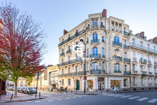 4 bedrooms Apartment in Nantes, France No. 326227