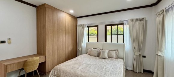 3 bedrooms House in Bang Lamung, Thailand No. 27175 3