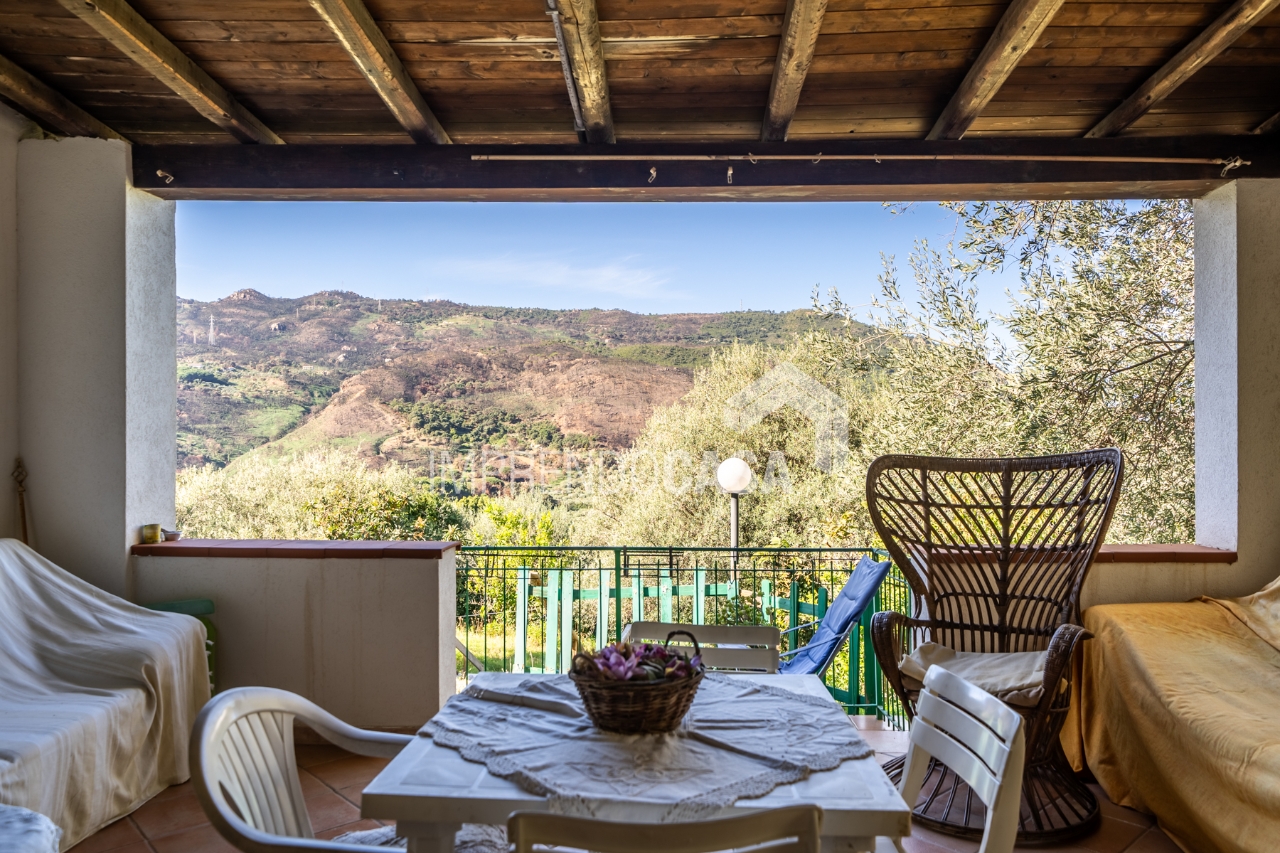 Villa de 4 divisões em Cefalù, Italy N.º 24420