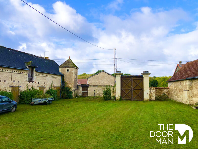 2 chambres Maison à Marcilly-sur-Vienne, France No. 160742
