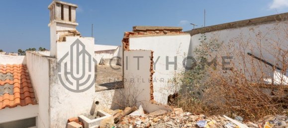 2 Schlafzimmer Haus in Ferragudo, Portugal, Nr. 302236 20