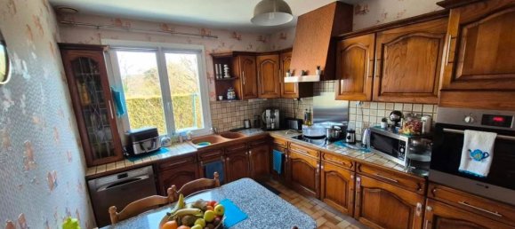 Дом с 3 спальнями в Жуэ-ле-Тур, Франция № 322855 3