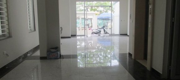 Casa en Cau Giay, Vietnam 600 m² No. 3867 2