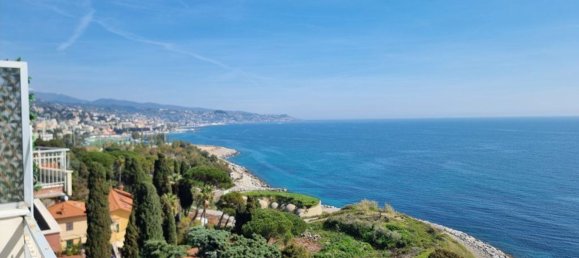 Ático de 2 habitaciónes en Sanremo, Italy No. 36427 5