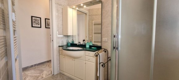 Ático de 2 habitaciónes en Sanremo, Italy No. 36427 21