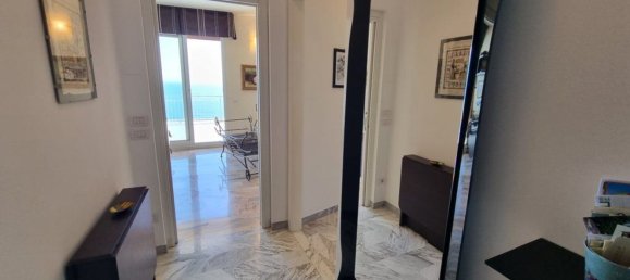 Ático de 2 habitaciónes en Sanremo, Italy No. 36427 12