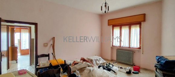 4-salle Appartement à Sassoferrato, Italy No. 278041 9