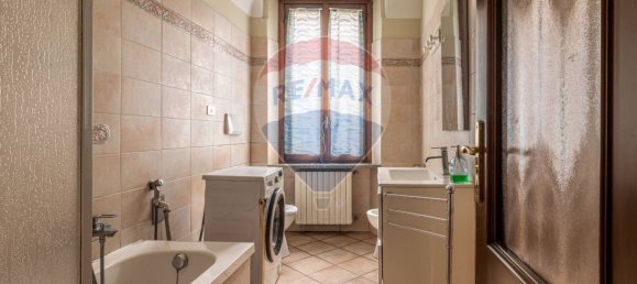 2 Schlafzimmer Wohnung in Biella, Italy, Nr. 380083 15