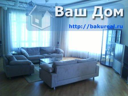 Apartamento de 4 dormitorios en Nasimi, Azerbaijan No. 670