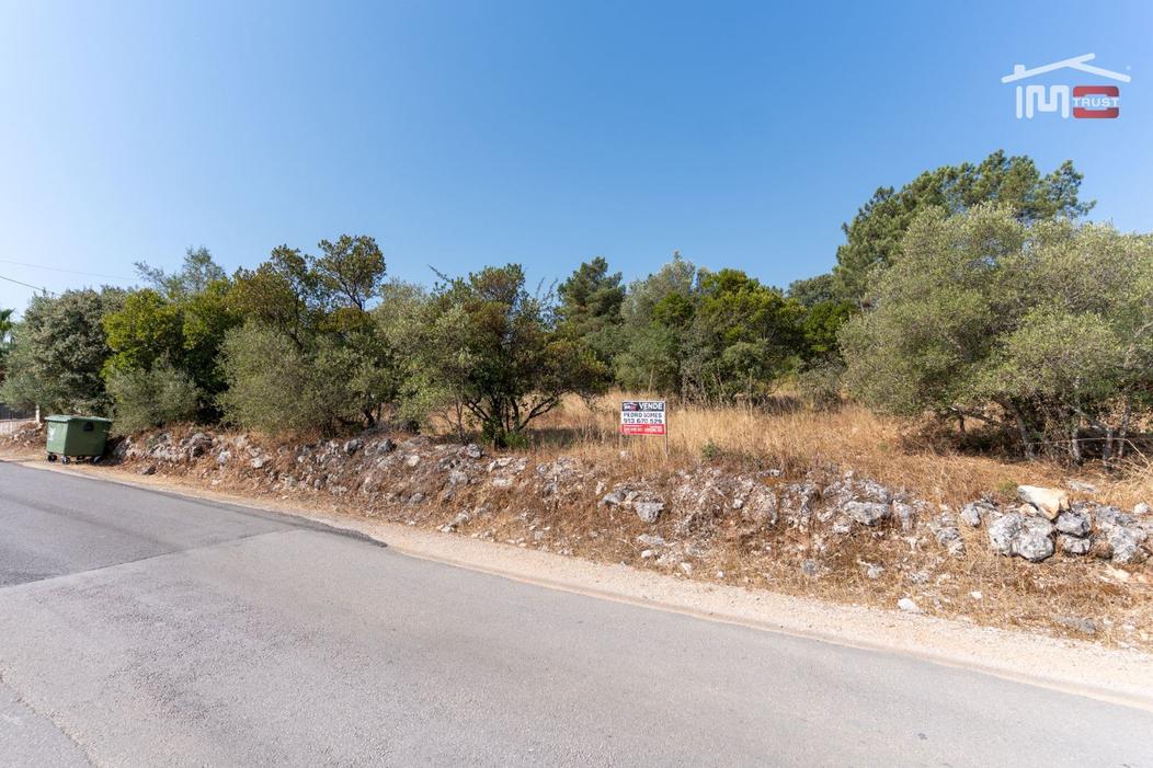 4590m² Land in Fatima, Portugal No. 347357