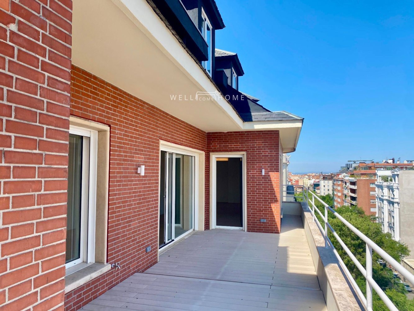 Пентхаус с 4 спальнями в Мадрид, Испания № 235399