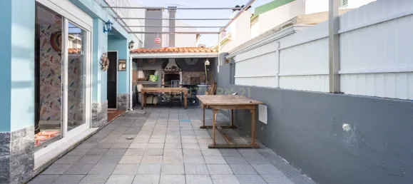 6 bedrooms Villa in Almada, Portugal No. 130868 13