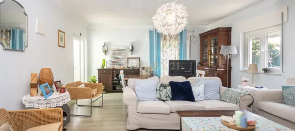 6 bedrooms Villa in Almada, Portugal No. 130868 2