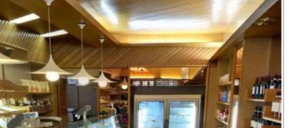 330m² Commercial property in Legnano, Italy No. 156335 13