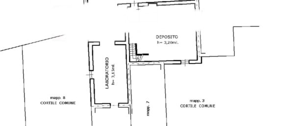 330m² Commercial property in Legnano, Italy No. 156335 9