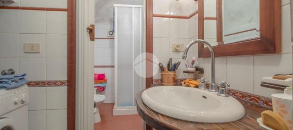 4 rooms House in Imperia, Italy No. 267567 12