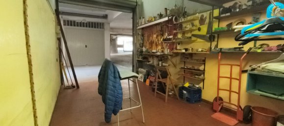 17m² Garage in Genoa, Italy No. 299325 3