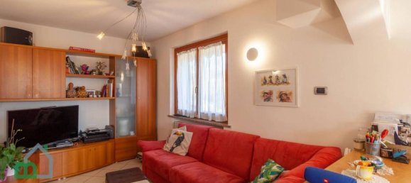 8 rooms House in Sedico, Italy No. 108355 5