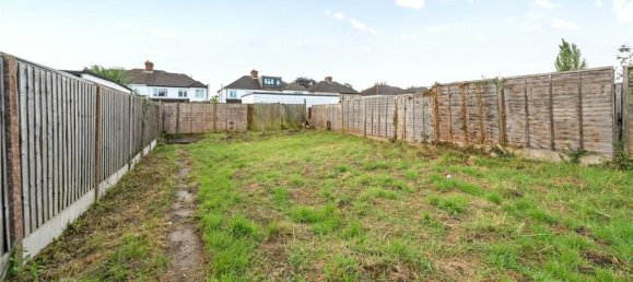 6 bedrooms House in Harrow, United Kingdom No. 12178 12