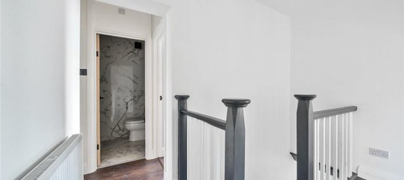 6 bedrooms House in Harrow, United Kingdom No. 12178 20