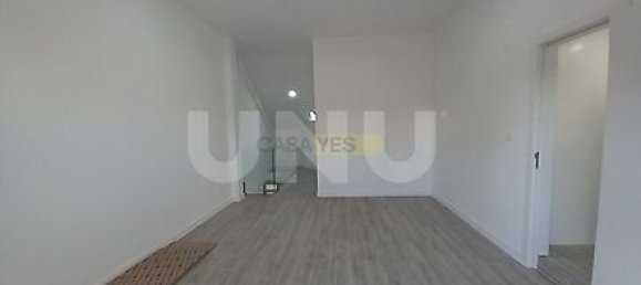 3 Schlafzimmer Doppelhaus in Costa da Caparica, Portugal, Nr. 29543 2