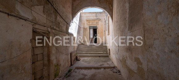 5 bedrooms Building in San Cesario di Lecce, Italy No. 134202 6