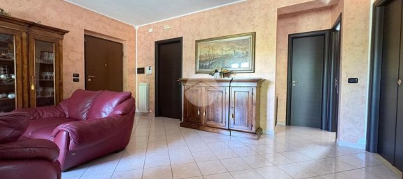 4 bedrooms Apartment in Montalto Uffugo, Italy No. 346560 6
