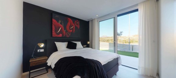 Villa de 3 dormitorios en El Campello, Spain No. 8924 14