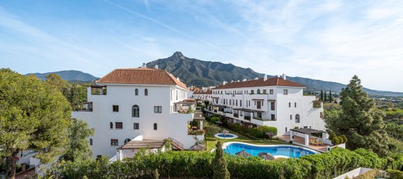 2 bedrooms Penthouse in Marbella, Spain No. 41376 7