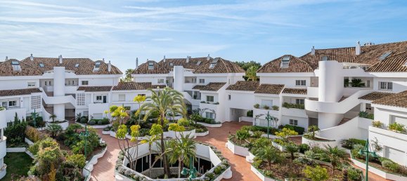 2 bedrooms Penthouse in Marbella, Spain No. 41376 30