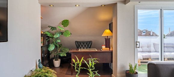 2 bedrooms Penthouse in Marbella, Spain No. 41376 9