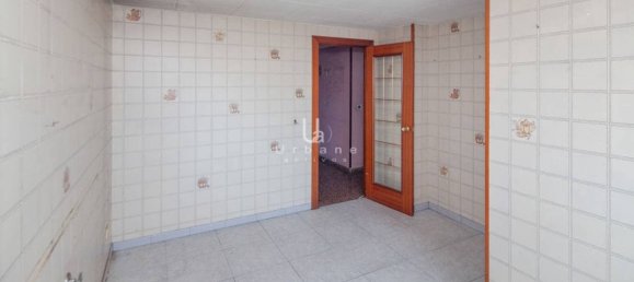 Apartamento de 3 dormitorios en Alzira, Spain No. 134588 9