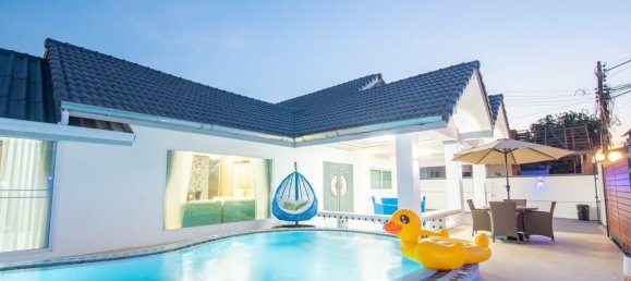 4 chambres house à louer à Pattaya, Chonburi, Eastern Thailand, Thailand № 81810 19