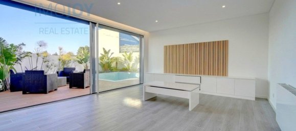 4 Schlafzimmer Haus in Cascais, Portugal, Nr. 107044 6