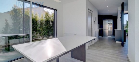 4 Schlafzimmer Haus in Cascais, Portugal, Nr. 107044 8