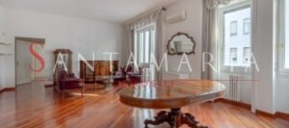 Квартира с 2 спальнями в Милан, Италия № 243624 21