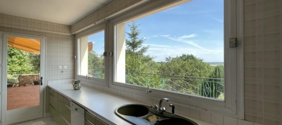 4 bedrooms House in Villiers-Saint-Frederic, France No. 181781 2