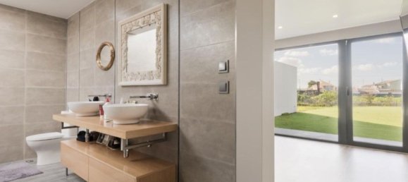 3 chambres Maison à Rio de Mouro, Portugal No. 114387 32