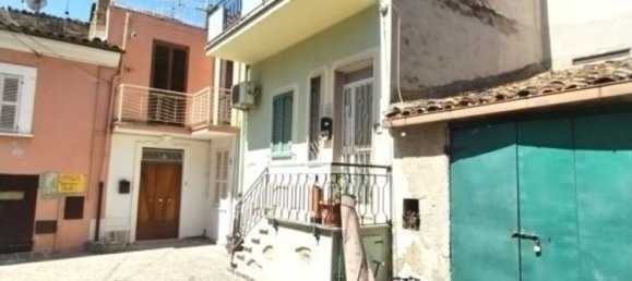 5-Zimmer Haus in Cepagatti, Italy, Nr. 303088 2