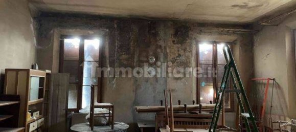 6 bedrooms Apartment in Ferrara, Italy No. 19576 14