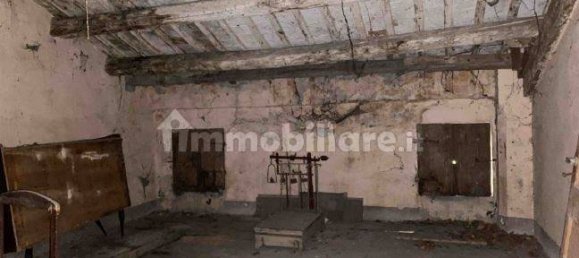 6 bedrooms Apartment in Ferrara, Italy No. 19576 15