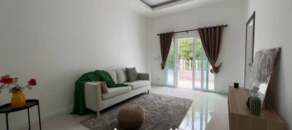 3 bedrooms House in Bang Lamung, Thailand No. 26066 2