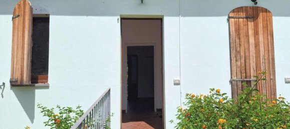 3 rooms Apartment in Narbolia, Italy No. 15668 11