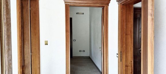 3 rooms Apartment in Narbolia, Italy No. 15668 5