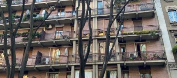 Квартира с 2 комнатами в Милан, Италия № 291497 5