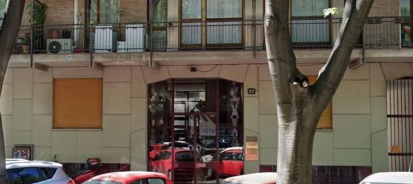 Квартира с 2 комнатами в Милан, Италия № 291497 3