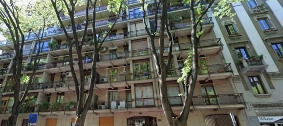 Квартира с 2 комнатами в Милан, Италия № 291497 2