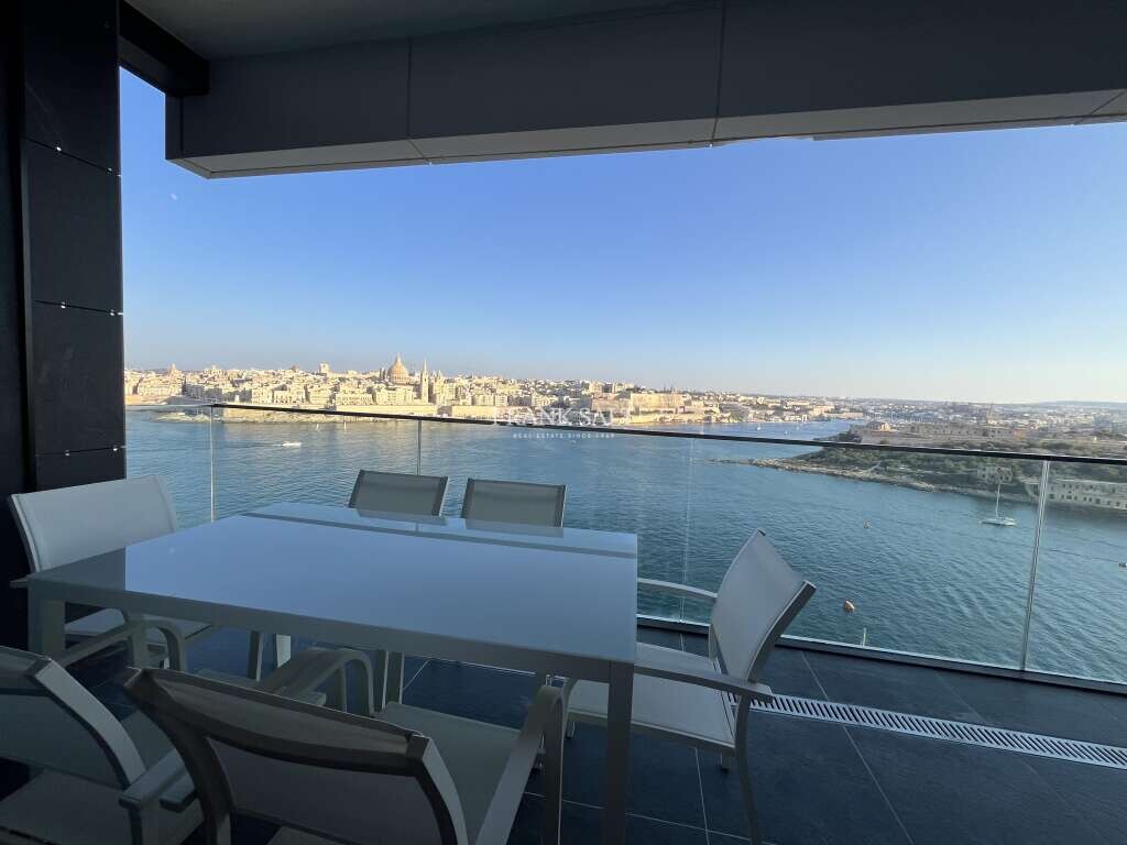 3 bedrooms Apartment in Sliema, Malta No. 10487